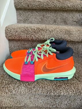 Nike Men’s Orange Low-Top Sneakers with Mint Laces & Pink Midfoot Strap